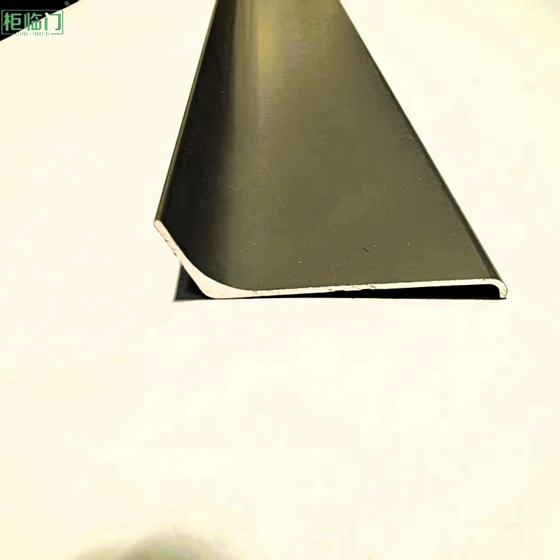 Sturdy Aluminum Alloy Skirting Board Wear Resistant Decorative Baseboard