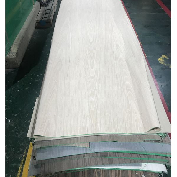 Традиционная облицовка древесины Teak дизайна 2mm покрывает 4x1220x2440mm