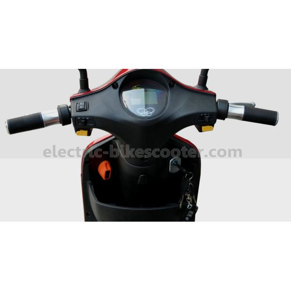 32km/H Electric Pedal Moped Scooter With 18 Inch 48V 250W Motor