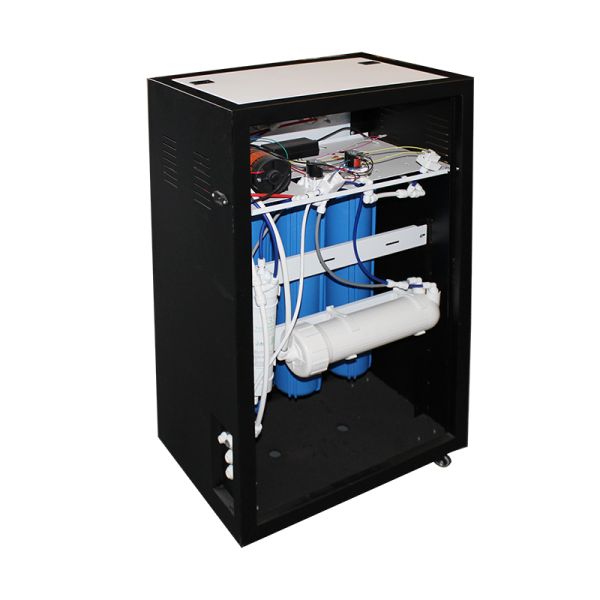 Commercial Reverse Osmosis Water Treatment Plant With Core Pump Component Reverse Osmosis Water Treatment Machinery