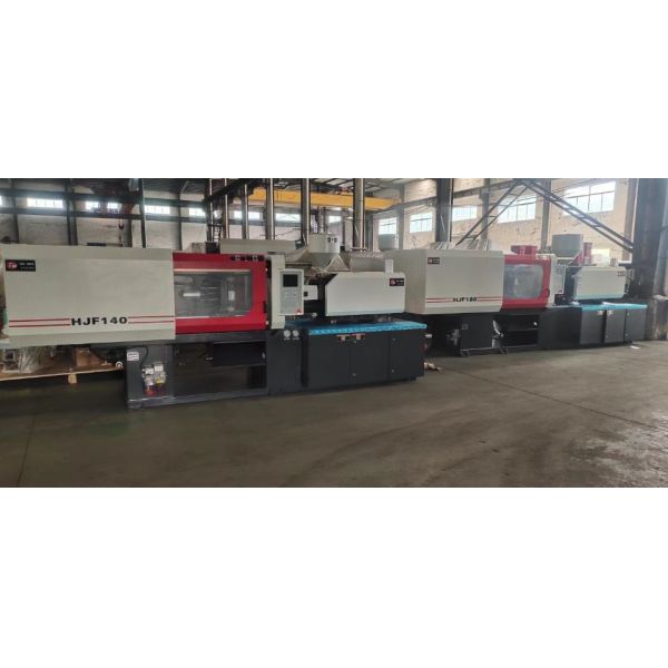 Машина для изготовления шприцев с размерами 3000*1200*1800 мм