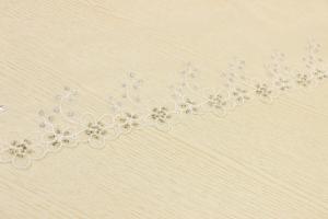 OEM Broderie Anglaise Trim By The Metre , Botanical Flower Lace Ribbon