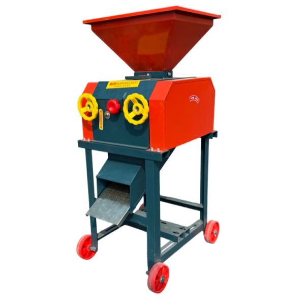 Rust Resistant Maize Grits Making Machine 500 - 800kg/h Iron Corn Grits Milling Machine