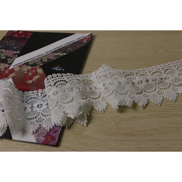 DTM Embroidery Anglaise Trim , 9cm Width White Eyelet Trim Polyester Material