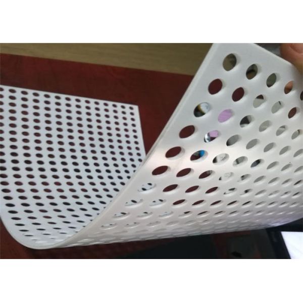 Heat Resistant 1220mm Wide 2440mm Long Plastic Perforated Sheet