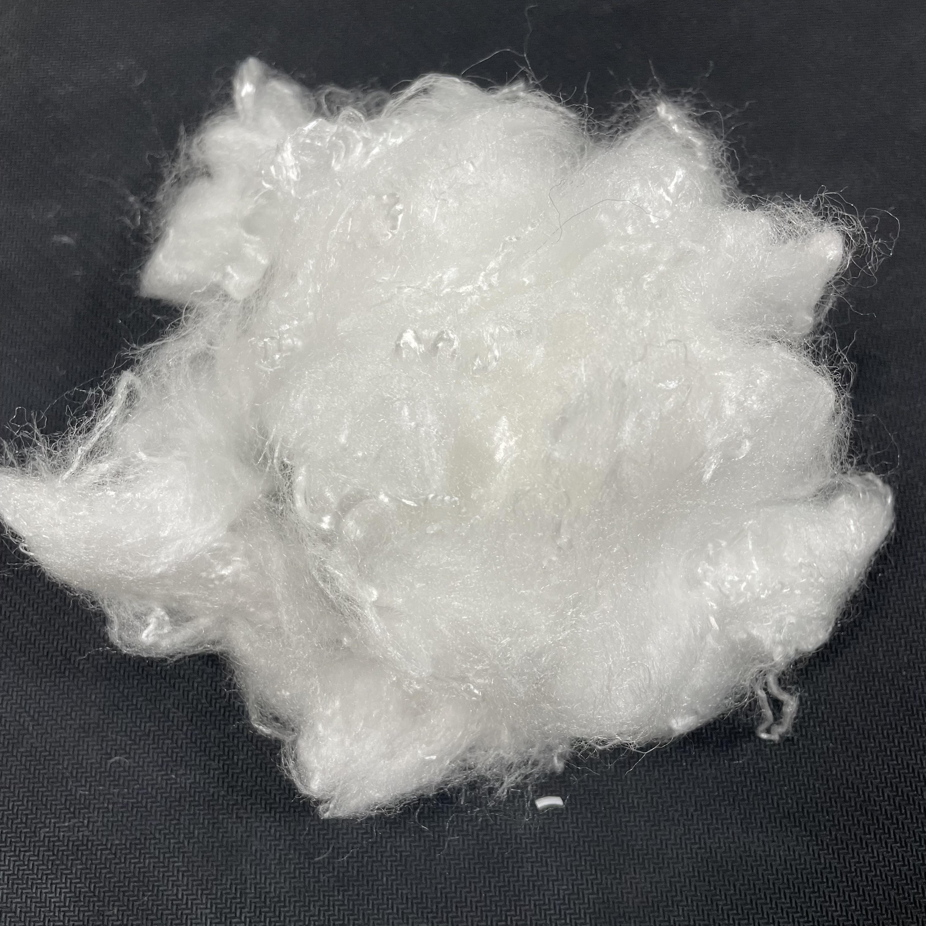 Cool Touch Staple Fiber 1.5D×51mm, Specifications can be customized Instant Cooling Moisture Wicking Fiber for Apparel & Bedding 