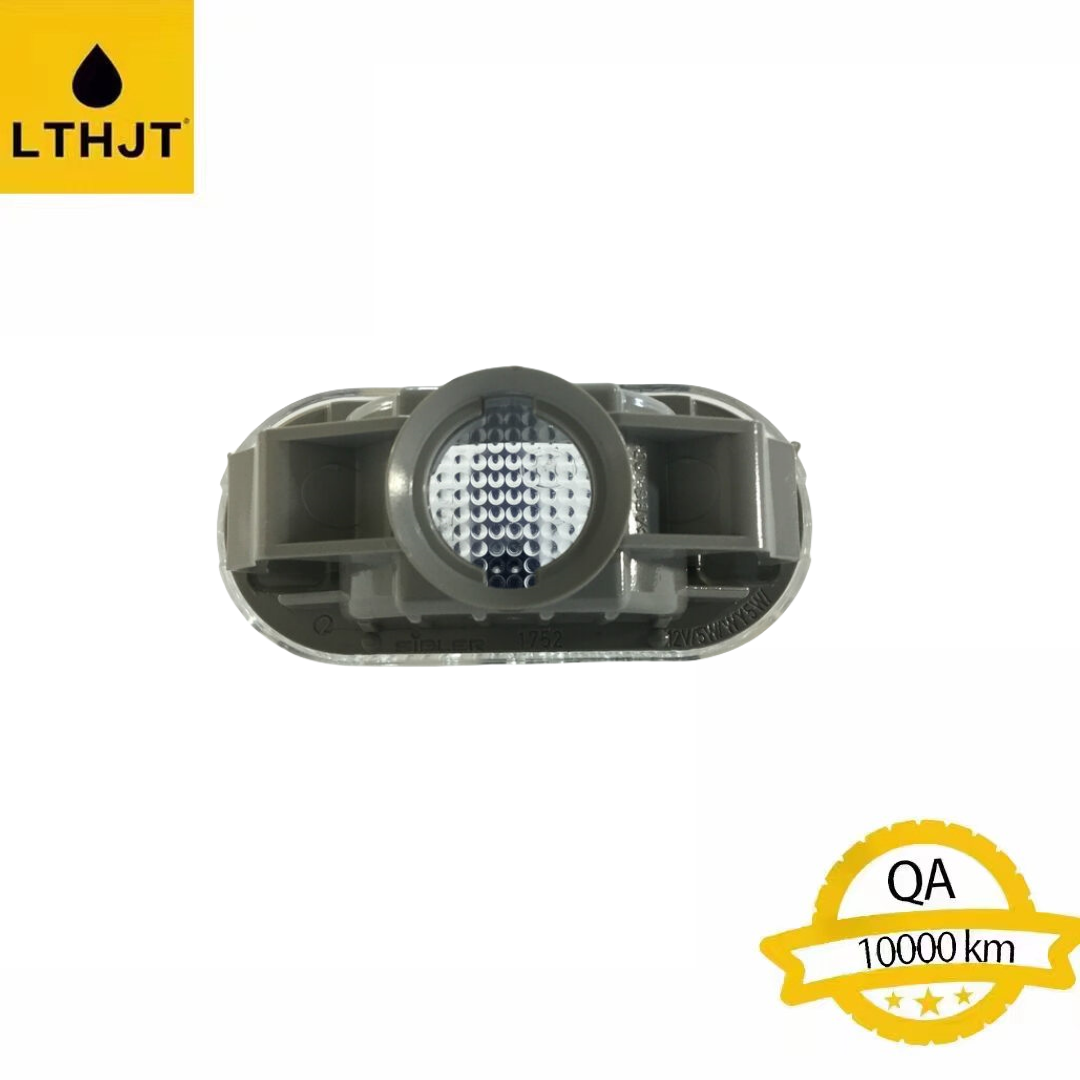 Auto Parts Front Side Flasher Lamp 26160-AX00A 26160AX00A for NISSA-N Q-ashqai 06-10