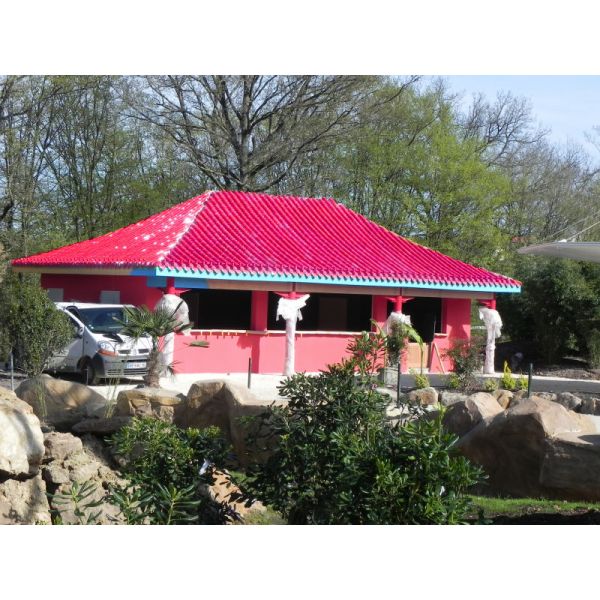 Diseño gráfico de cerámica chino de las tejas de tejado de la decoración roja antigua