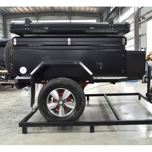 Steel Construction Off-Road Trailer with 500kg Rated Load and Roof Tent for Camping
