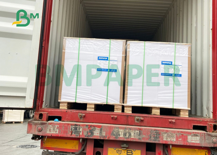 доска искусства 250gsm 300gsm C2S на крышка брошюры поверхность 72 x 95cm равномерная