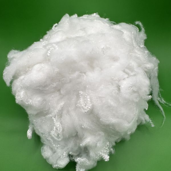 Recycled White Polyester Staple Fiber 1.5D 51mm High Tenacity Good Evenness Ideal for Spinning Textile Yarn Raw Material