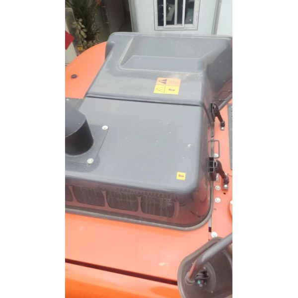 Used Hitachi 200-6A Excavator 20 Ton Tracked Excavator From China