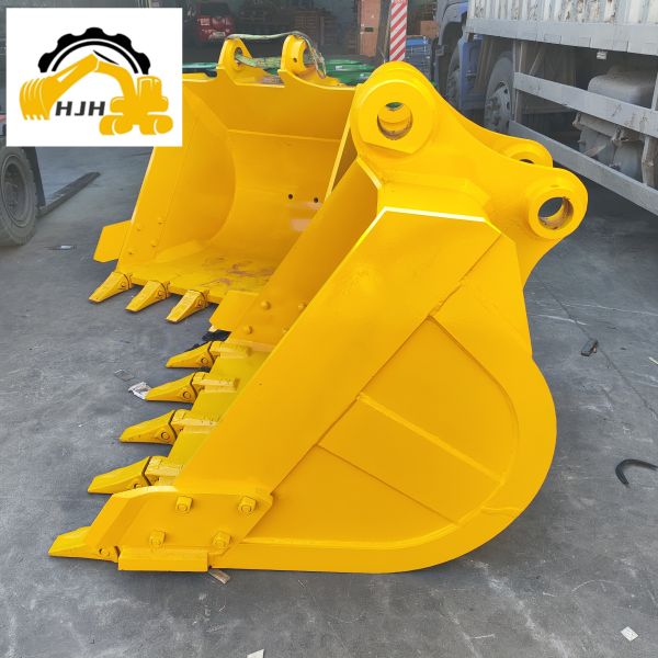 Standard Excavator Digging Bucket Heavy Duty Construction Machinery Parts Wholesaler