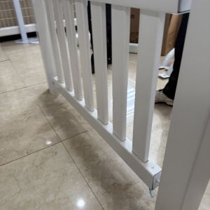 Eco Friendly Pvc Garden Fence Strong Structure Weatherproof Design