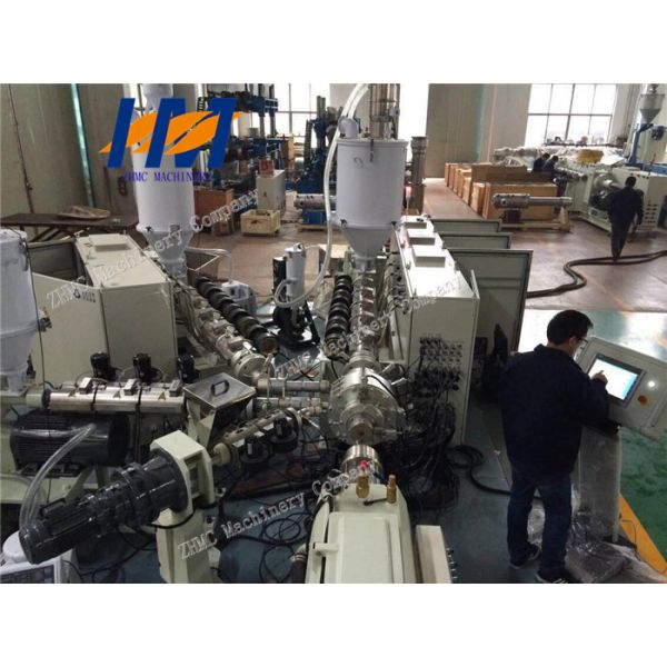 High Capacity Plastic Extrusion Equipment For Roof Skylight Hollow Polycarbonate Sheet