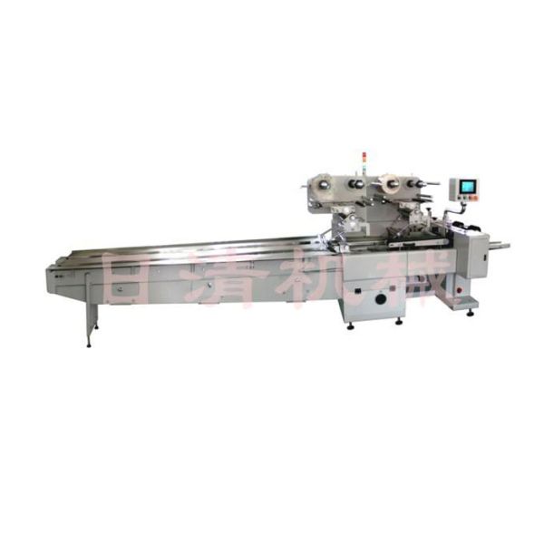 PLC Control Pillow Bag Packaging Machine , Electrostatic Biscuit Packing Machine