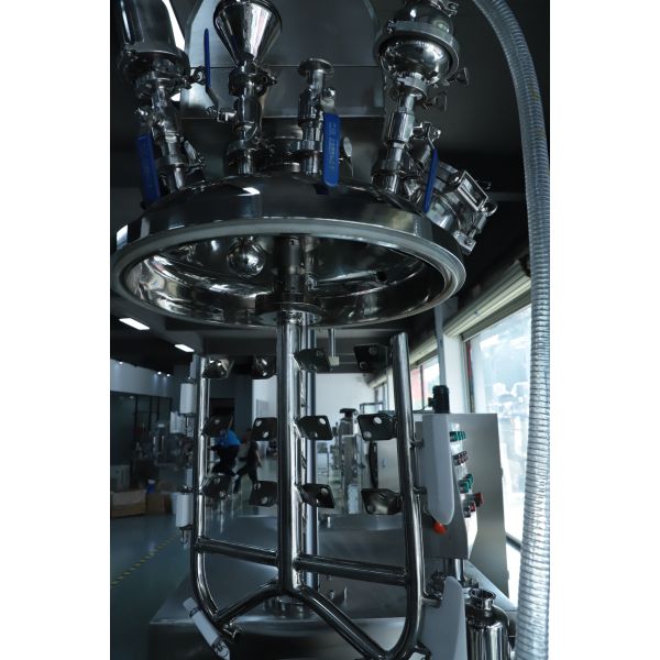 Dimension personnalisée machine d'émulsification homogénéisatrice sous vide Haute sécurité