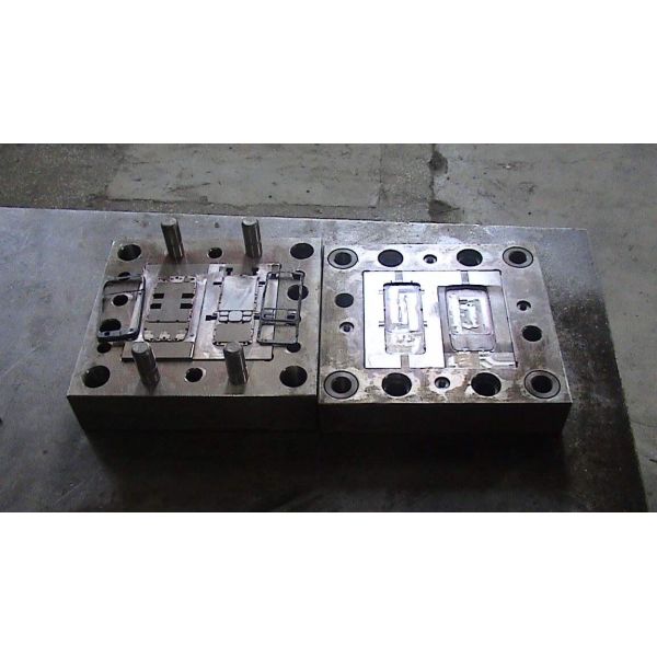 Mobile Case Making Two Color Injection Molding Machine Highly Automated