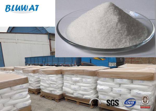 Floculante Cationic de secagem do Polyelectrolyte dos produtos químicos do tratamento de águas residuais da lama