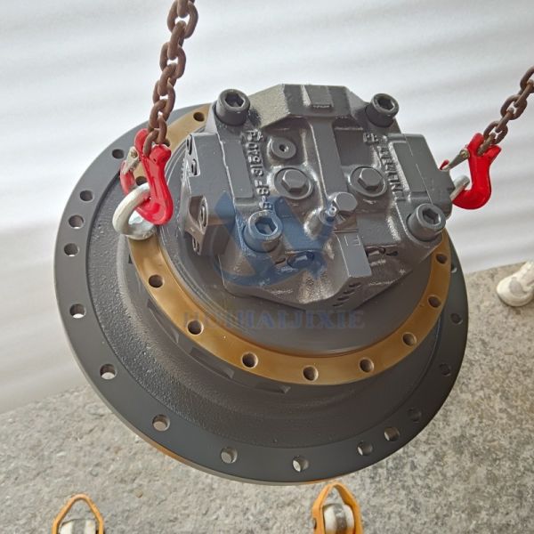 708-8F-31540 708-8F-31140 Hydraulic Travel Motor for Excavator  PC200-7 PC200-8  Drive Motor