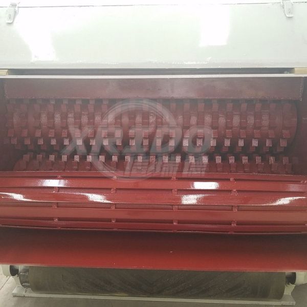 High Capacity Drum Chipper Wood Chipper with 220V/380V Voltage 132 kW Power and 3T/h to 8T/h Capacity