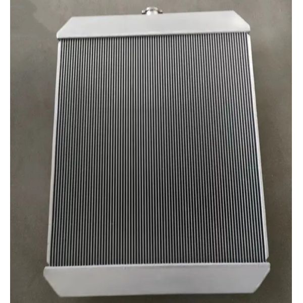 SY135-8 Excavateur Hydraulique refroidisseur d'huile Radiateur d'eau de haute qualité