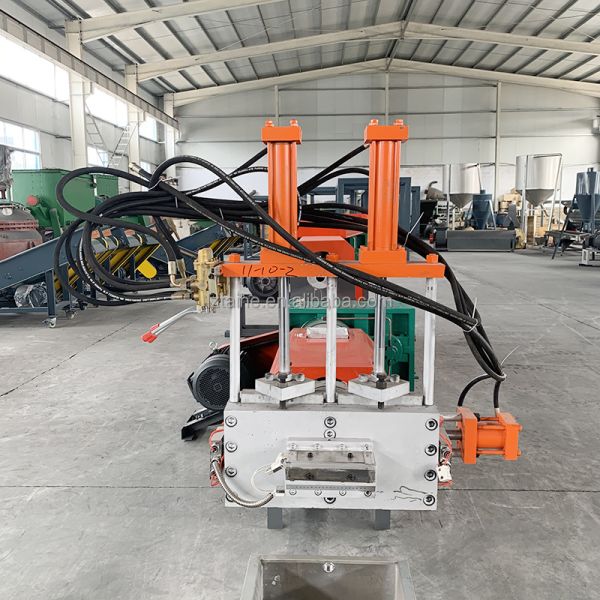 PP PE HDPE LDPE LLDPE Recycling Pelletizer Pelletizing Granules Making Granulators Machine