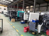 Tirant en plastique de la machine 470×470mm de moulage par injection HJF780 à faible bruit