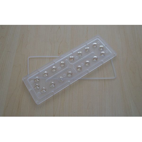 導かれたコリメーターの通りレンズ工業一流の熱管理技術