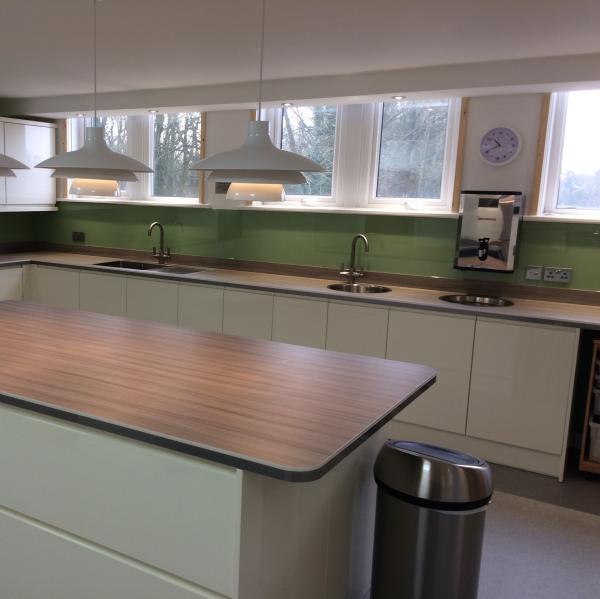 Modern Lacquer Home High Gloss Kitchen Cabinet With Smooth Surface
