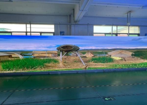 1100cd/M2 Large Led Display SMD1010 Small Pixel Noiseless P2.5 P1.86