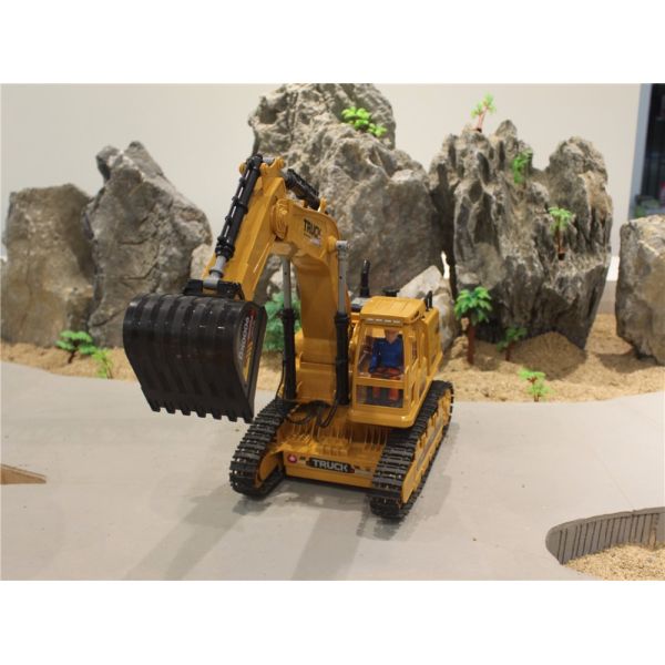 2.4G Wireless Remote Control Vehicle Crawler Excavator for Children's Simulation Play