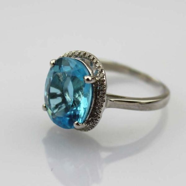 White Gold Plated 925 Silver Ring with Oval Blue Topaz  Cubic Zircon  (R265)