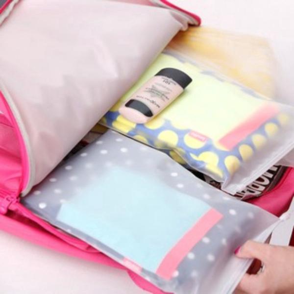 Travel Packing Custom Plastic Bags For Clothes T Shirt Swimwear Underwear Storage