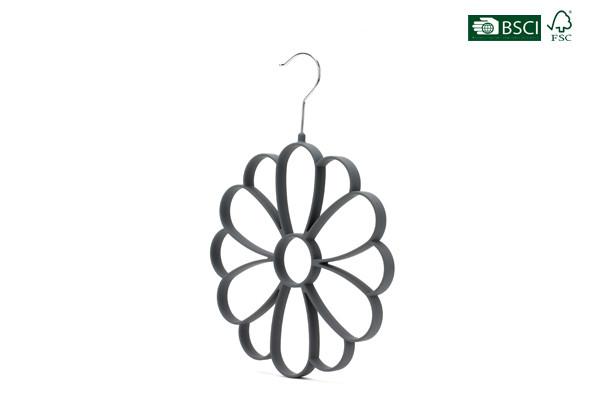 Betterall China Manufacture Velvet Clothes Hanger Flowery Velvet Ties Hanger with Twelve Petals