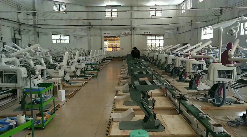 Low Mounted Dental Chair Unit , Soft Leather Dental Chair Equipment