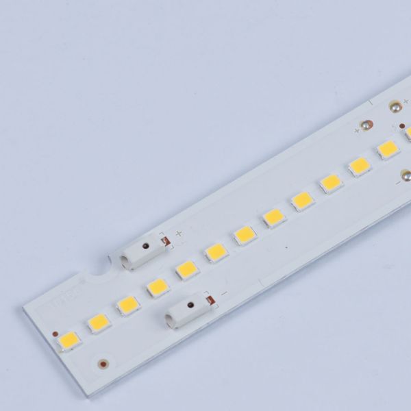 Цветовая температура модуля 4000K СИД SMD2835 DC36V 60PCS линейная