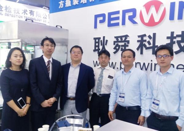 Square Bottle Cell Culture Media Filling Machine Peristaltic Pump Or Ceramic Pump