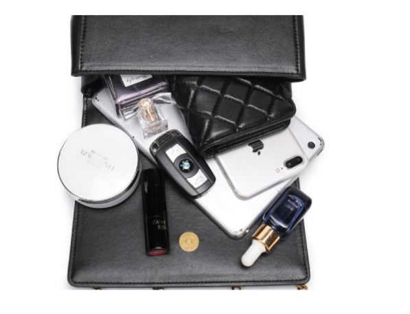 Fashion Real Cow Leather Small Square Quilted Bag With Gold Metal Accessory