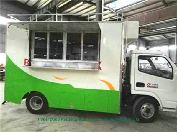 DFAC RHD / LHD 4x2 / 4x4 Mobile Kitchen Truck For Food Cooking And Selling