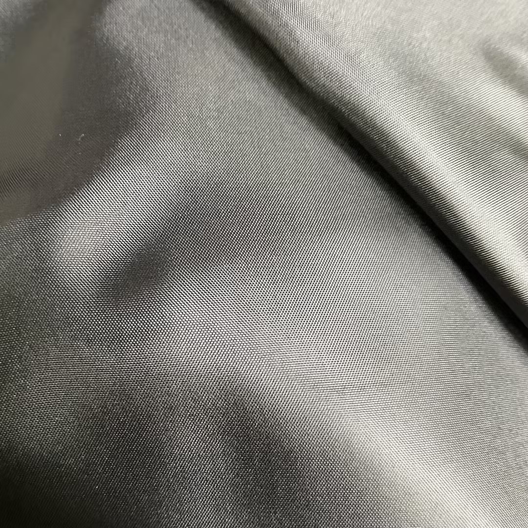 100%Полиэстер 50D*50D 55GSM подкладка Ткань 190T TAFFETA Качество