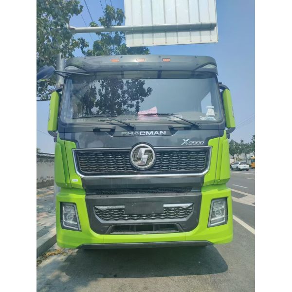 SHACMAN X3000 8×4 Heavy Duty Concrete Mixer Truck 385HP Euro III 12m³ Capacity