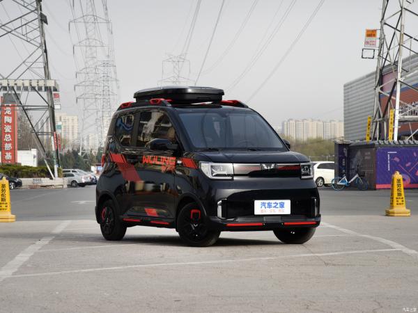 Medium and large SUV 5-door 7-seat SUV China-made new energy vehicle 2022 wu ling MINI EV CAR made in China