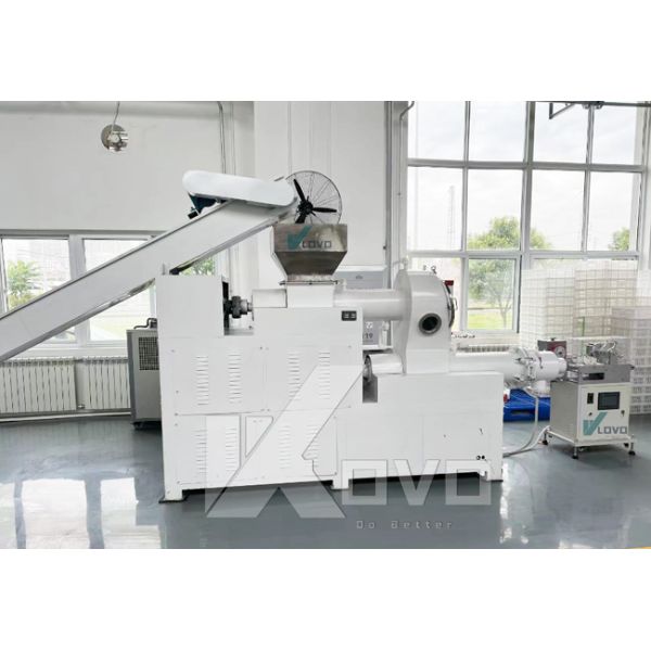 1000-2000kg/H High Speed Fully Automatic Soap Making Machine For Laundry Soap Toilet Soap
