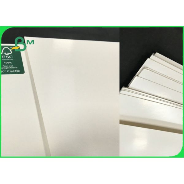 Бумага с покрытием ПЭ чистой древесины ФСК 100% белая для делать плиту 300гсм чашки