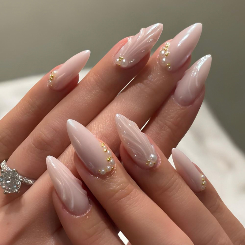 24pcs Light Pink Almond Nails 3D False Nails Shell Texture Pearl Bead Glossy
