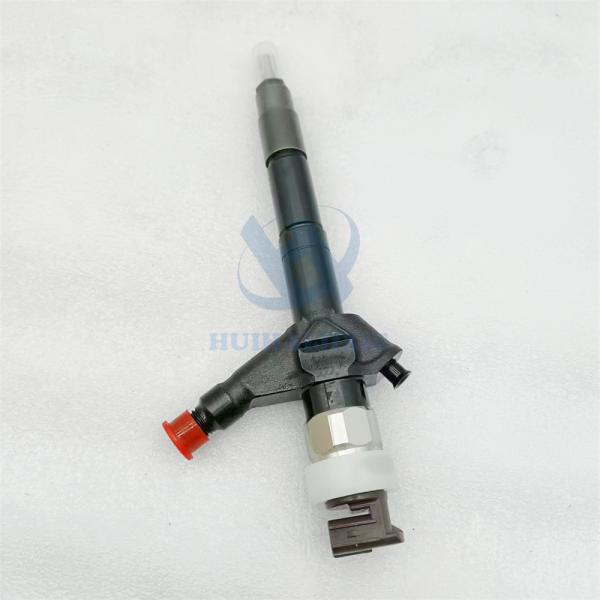 Parties d'excavatrice de bonne qualité Buse d'injecteur diesel 095000-6250 16600-EB70A 0950006250 16600EB70A Pour moteur Nissan Navara 1RZ injecteur de carburant