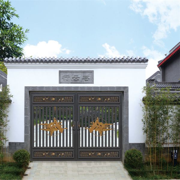 Traditional Steel Aluminium Material for Luxury School Courtyard