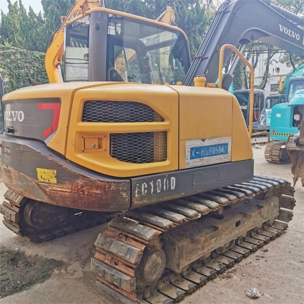 Excavateur Volvo EC80D Fabriqué en Suède 2019 2445 heures de travail 7450 kg Poids de la machine