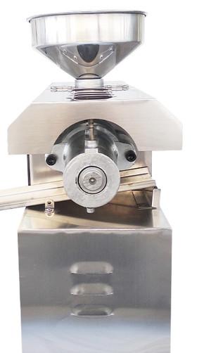 DX-20 small screw coconut oil pr press. Groundnut, peanut, sesame seed oil press, agricultural oil press ,bio oil press